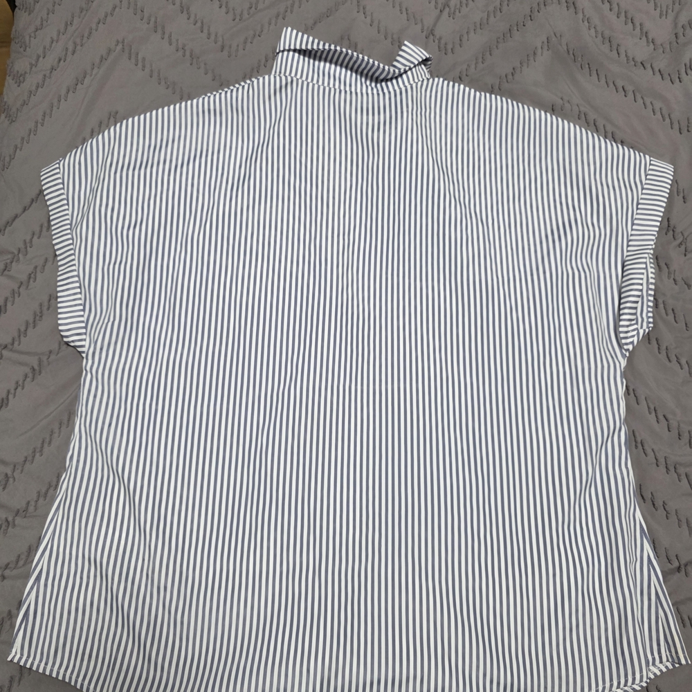 Striped Button-Up Shirt - Picture 3 of 3